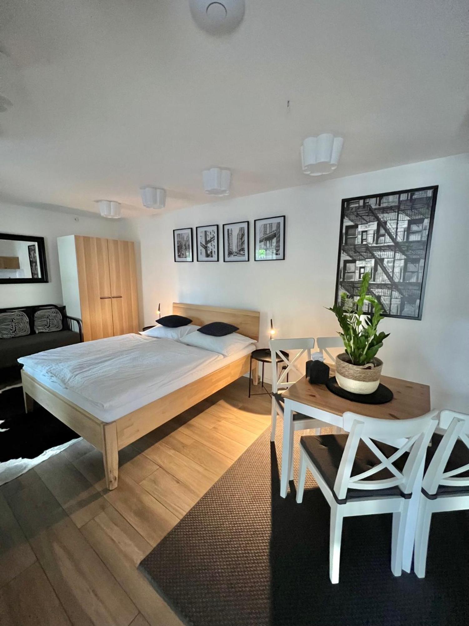 Apartmany Benesov Benesov nad Ploucnici Екстер'єр фото